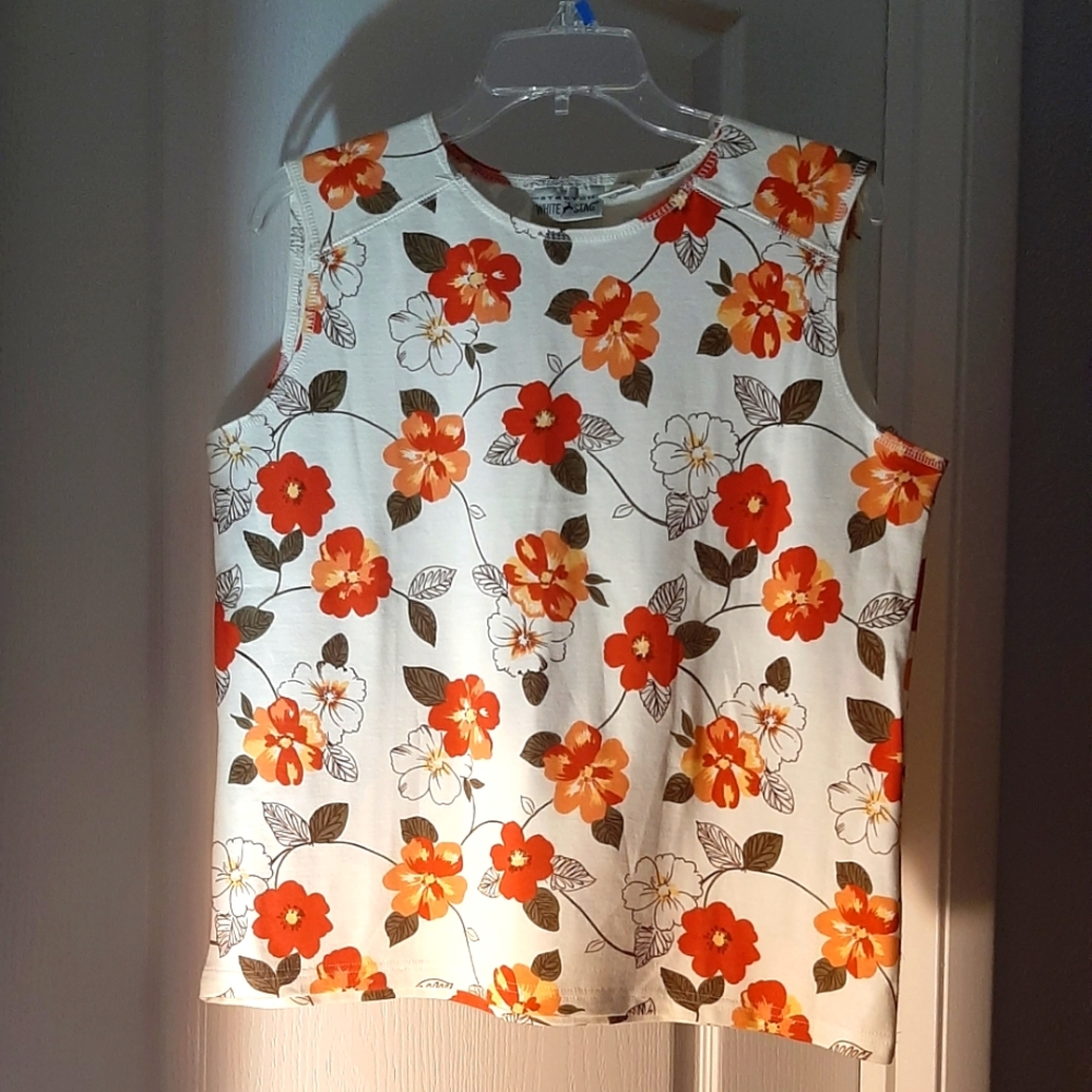🌟 Summer sleeveless Top Tank by White Stag